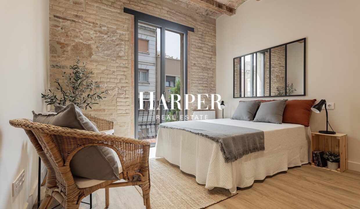 HSHS100724PisoVenderVenderHostafrancs-2