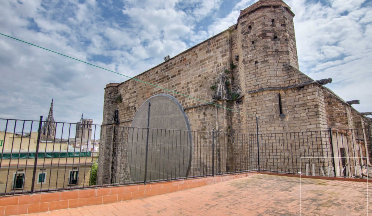 HVHSMK0004PisoVenderVenderEl-Gotic-3