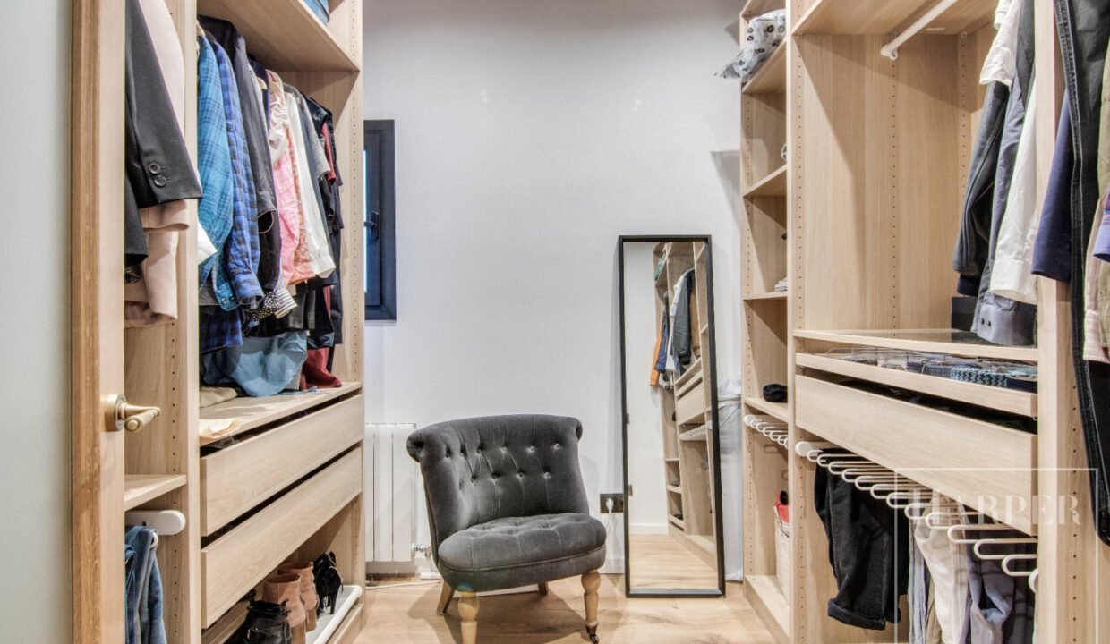 HVIAFB032203PisoVenderVenderBorn-19