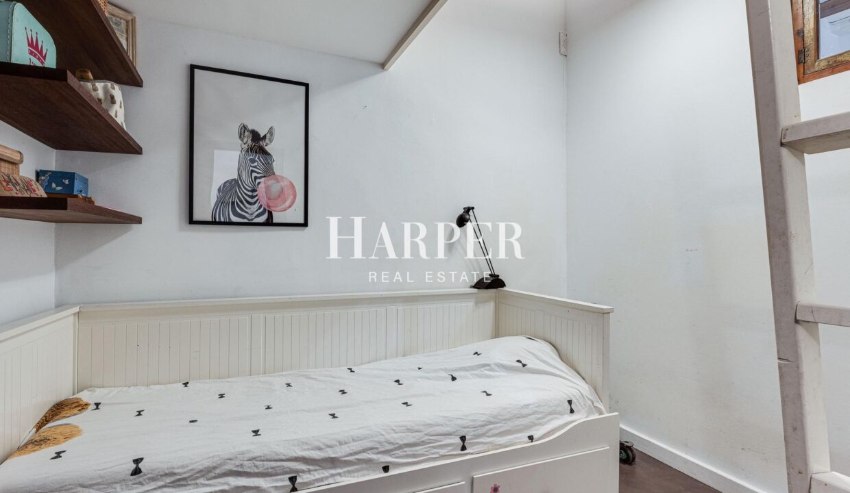 HSHS1608PisoVenderVenderCasc-Antic-11