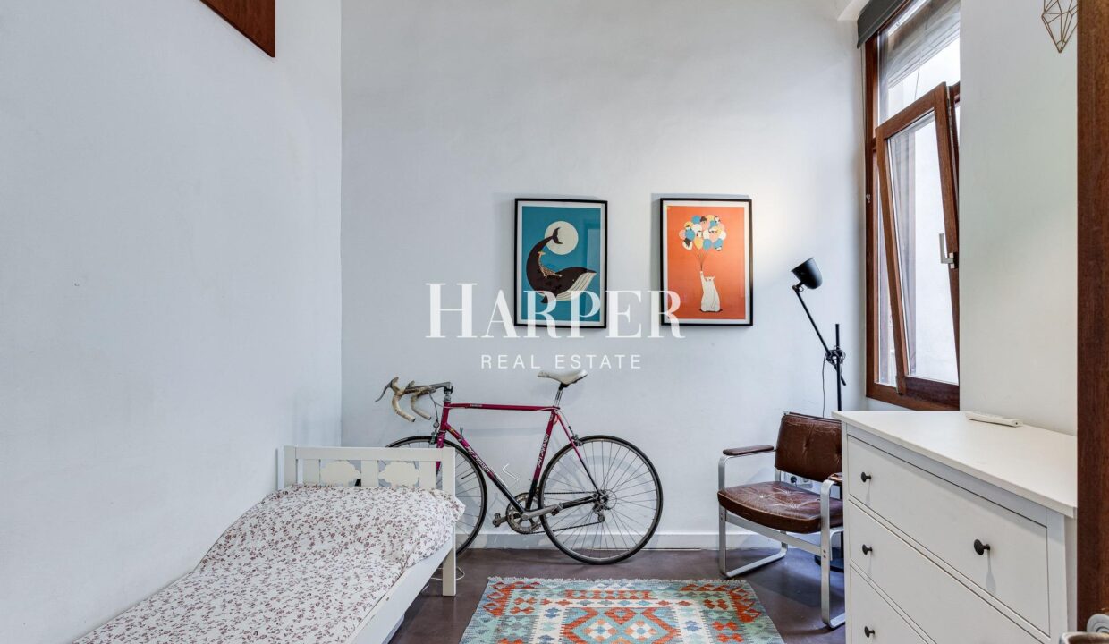 HSHS1608PisoVenderVenderCasc-Antic-18